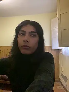 Snapshot of calliemaggotbone chatting on April 9, 2026, 6:13 pm calliemaggotbone online show from April 9, 2026, 6:13 pm