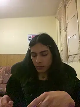 Snapshot of calliemaggotbone chatting on April 15, 2026, 7:58 pm calliemaggotbone online show from April 15, 2026, 7:58 pm