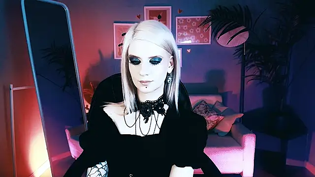 Noah ElmerX online show from October 18, 2025, 2:29 pm