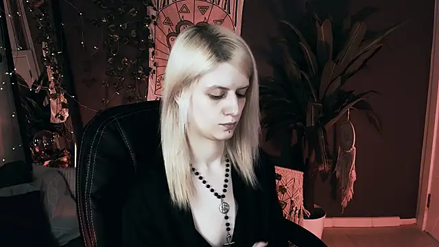 Noah ElmerX online show from November 10, 2025, 10:20 pm