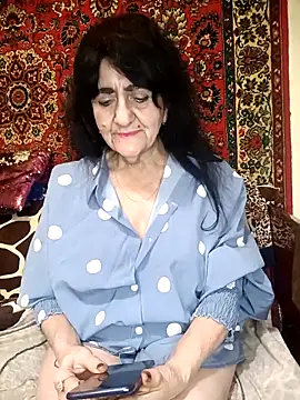 Lovely Lori online show from November 28, 2025, 6:32 pm