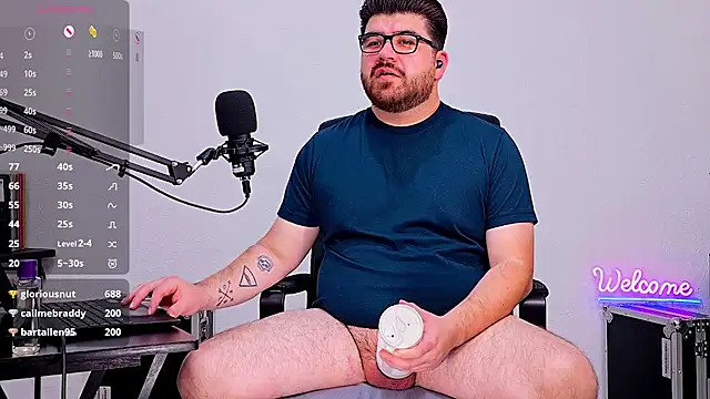 jax luna online show from December 27, 2024, 8:24 am