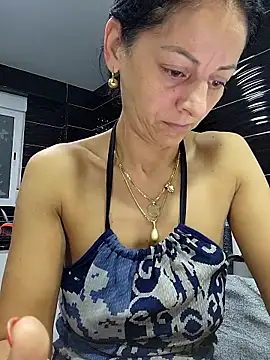 Snapshot of bruneta_sexy23 chatting on October 11, 2025, 3:39 am bruneta sexy23 online show from October 11, 2025, 3:39 am