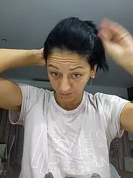 Snapshot of bruneta_sexy23 chatting on October 26, 2025, 5:24 am bruneta sexy23 online show from October 26, 2025, 5:24 am