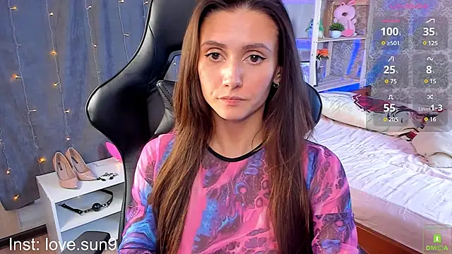 Snapshot of Michel_Momsen chatting on December 10, 2024, 6:28 pm Michel Momsen online show from December 10, 2024, 6:28 pm