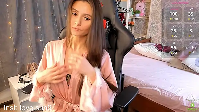 Snapshot of Michel_Momsen chatting on February 24, 2025, 12:05 pm Michel Momsen online show from February 24, 2025, 12:05 pm