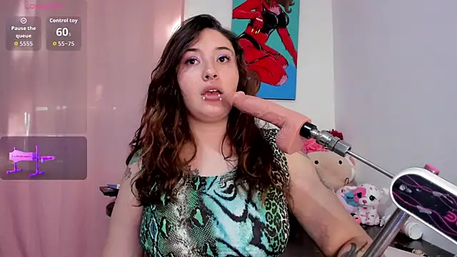 chubby vanniie  online show from May 5, 2026, 9:56 pm