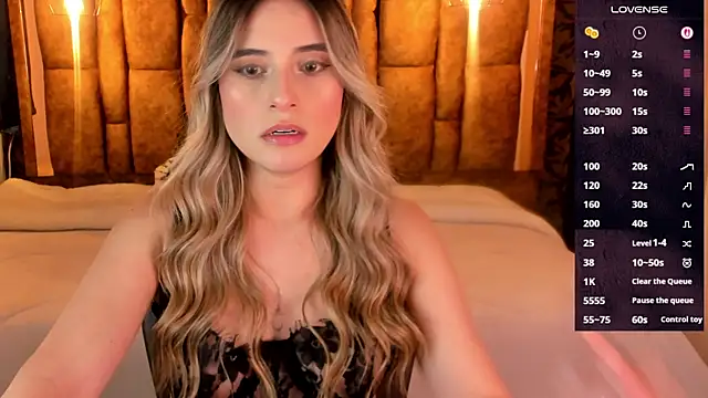 KiaraCarter online show from September 15, 2025, 7:47 pm