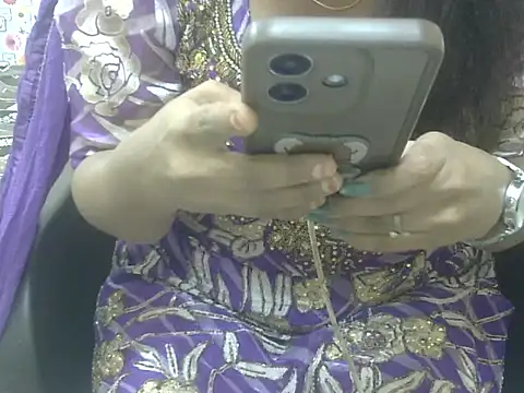 Lusty Wife1 online show from November 17, 2025, 12:00 pm