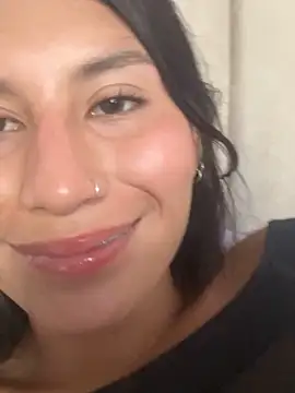 Snapshot of emily_villamil chatting on January 29, 2025, 9:17 pm emily villamil online show from January 29, 2025, 9:17 pm