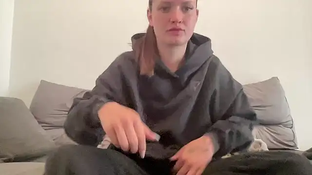 mariemelissah online show from March 14, 2026, 8:42 am