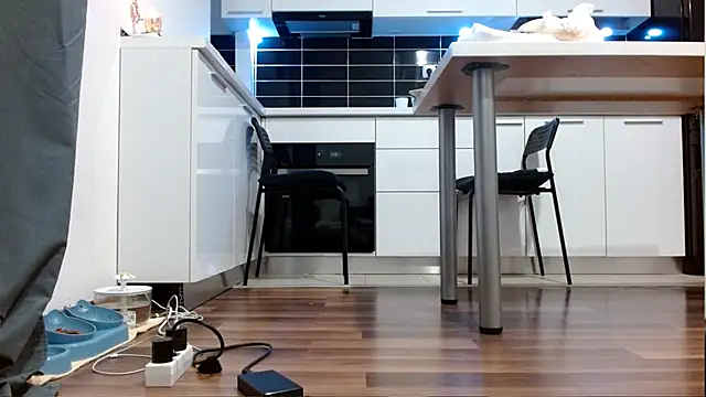 Snapshot of niky_sweet1919 chatting on November 19, 2025, 4:29 pm niky sweet1919 online show from November 19, 2025, 4:29 pm