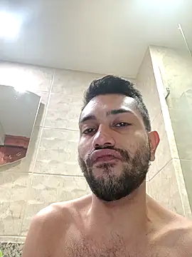 Aron Baylor online show from December 14, 2025, 5:02 am