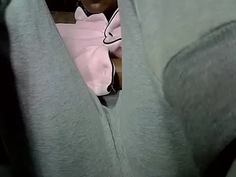 AurelAda online show from February 19, 2026, 12:17 am