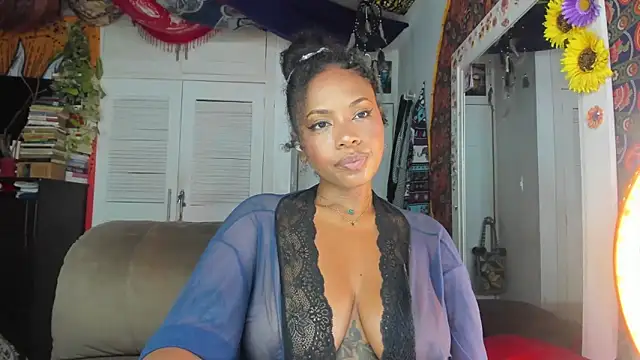 ElizaGrey  online show from January 12, 2025, 11:15 pm