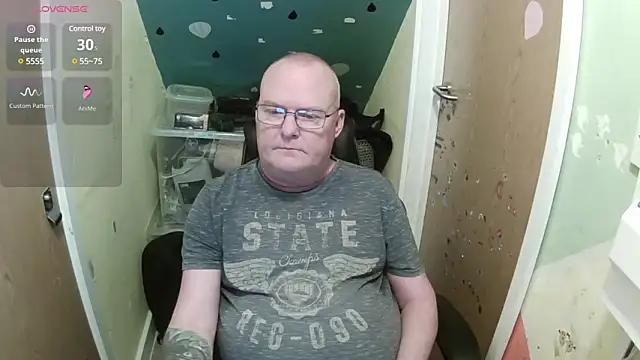 FriendlyDave online show from February 19, 2025, 9:17 am