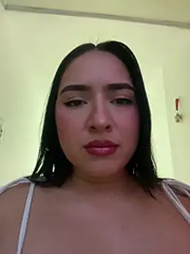 Snapshot of anny_lov_ chatting on July 21, 2026, 11:18 pm anny lov online show from July 21, 2026, 11:18 pm