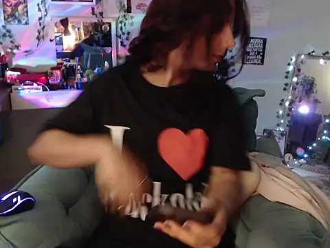 BeellyDance online show from September 23, 2025, 7:50 pm