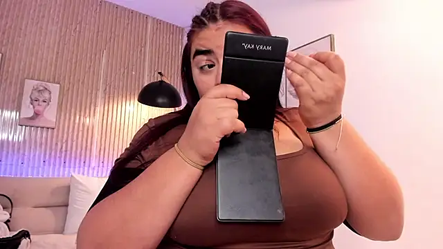 silvia lane online show from April 12, 2026, 5:12 am