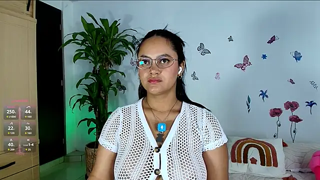 Snapshot of VICTORIABLACK_@xh chatting on July 25, 2026, 9:51 am VICTORIABLACK xh online show from July 25, 2026, 9:51 am