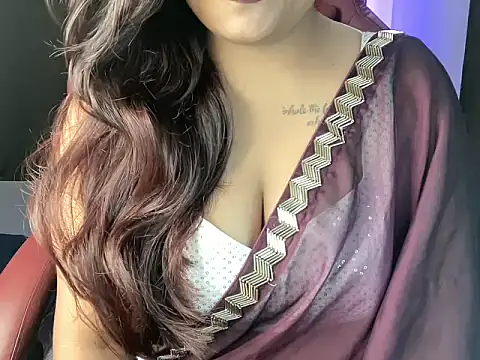 Snapshot of shanayaaa_1 chatting on September 12, 2025, 7:25 pm shanayaaa 1 online show from September 12, 2025, 7:25 pm