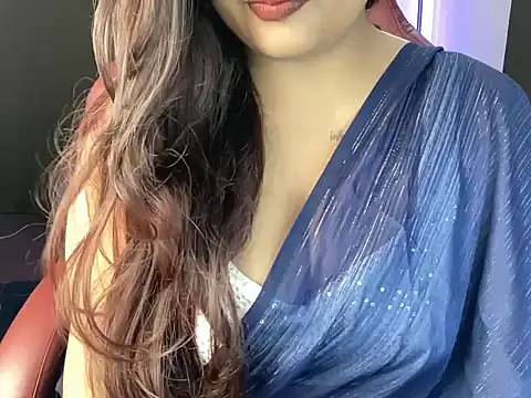 Snapshot of shanayaaa_1 chatting on September 19, 2025, 8:09 pm shanayaaa 1 online show from September 19, 2025, 8:09 pm