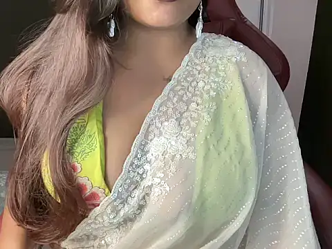 shanayaaa 1 online show from February 20, 2026, 6:52 pm