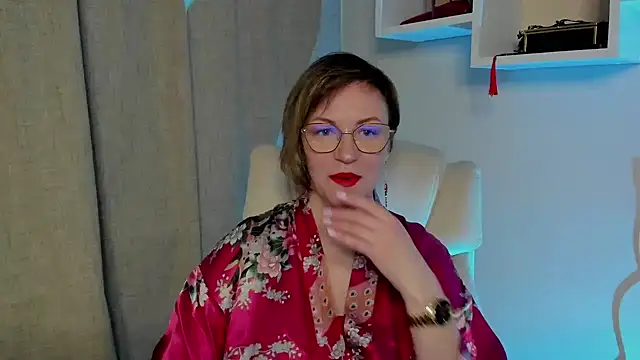 Snapshot of feliziaDesire chatting on May 16, 2026, 6:21 am feliziaDesire online show from May 16, 2026, 6:21 am