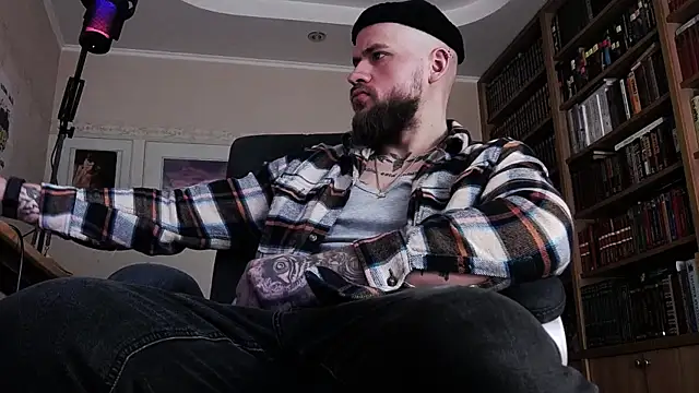 Snapshot of FindomJason chatting on March 3, 2026, 8:09 am FindomJason online show from March 3, 2026, 8:09 am