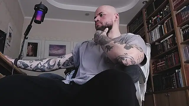 Snapshot of FindomJason chatting on March 21, 2026, 7:02 am FindomJason online show from March 21, 2026, 7:02 am