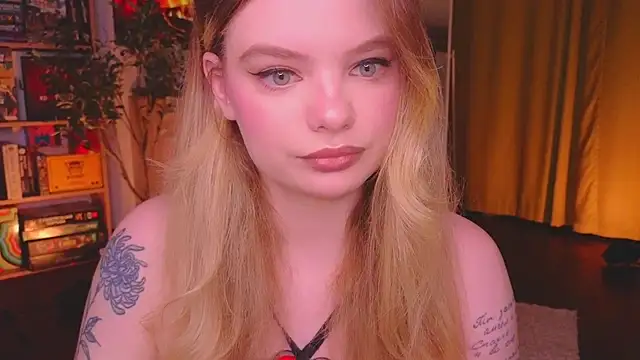 Hottie Jane online show from November 28, 2025, 5:26 pm