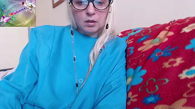 Snapshot of martachatte chatting on September 23, 2025, 7:22 am martachatte online show from September 23, 2025, 7:22 am