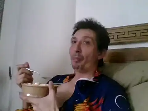 Snapshot of Pacobakan042 chatting on March 22, 2025, 6:36 pm Pacobakan042 online show from March 22, 2025, 6:36 pm
