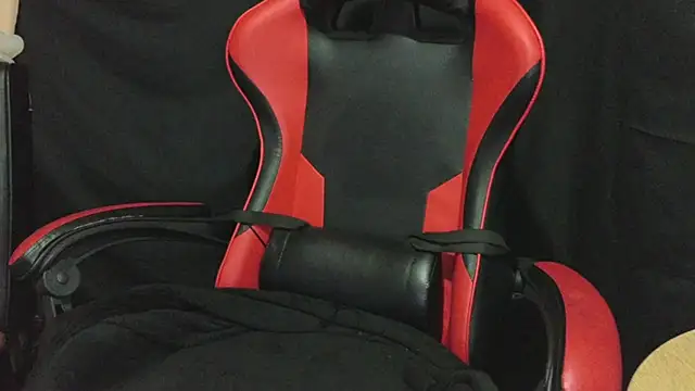 Mia G0ld online show from March 16, 2025, 4:12 pm