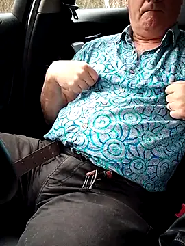 stiffandlubedxh online show from October 30, 2025, 9:15 pm