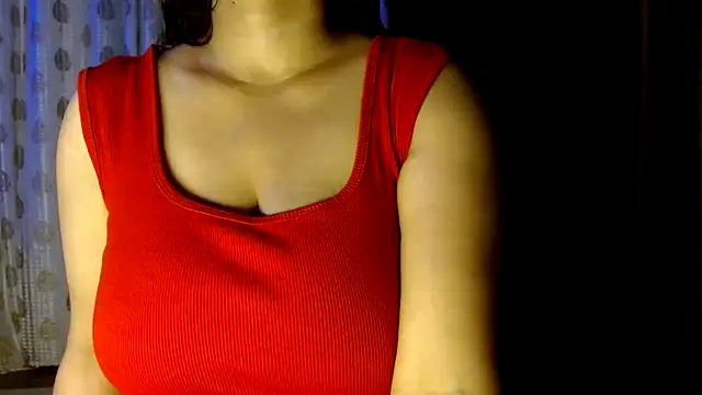 janifer001 online show from February 19, 2026, 12:39 am