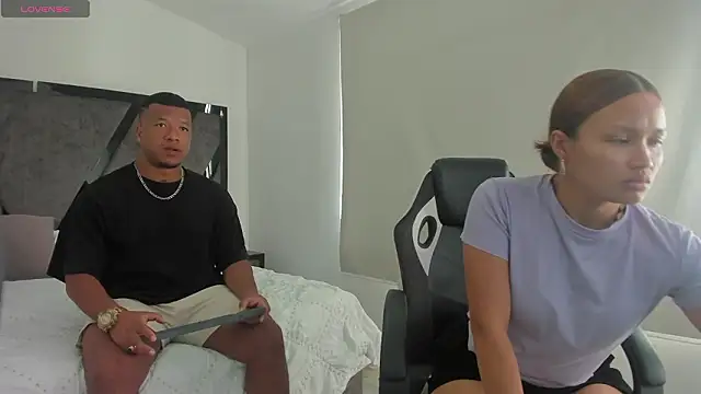 AnnieAndStefan online show from March 7, 2026, 1:08 pm