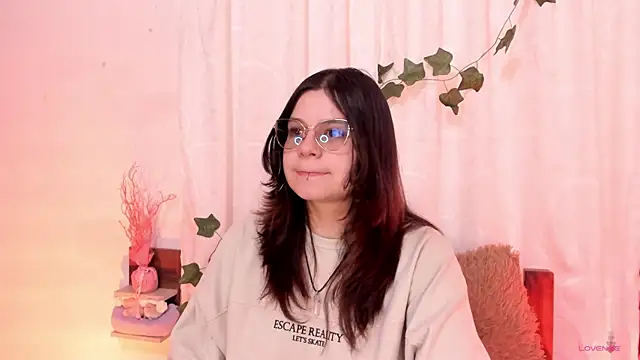 Mey moon online show from February 13, 2025, 3:56 pm