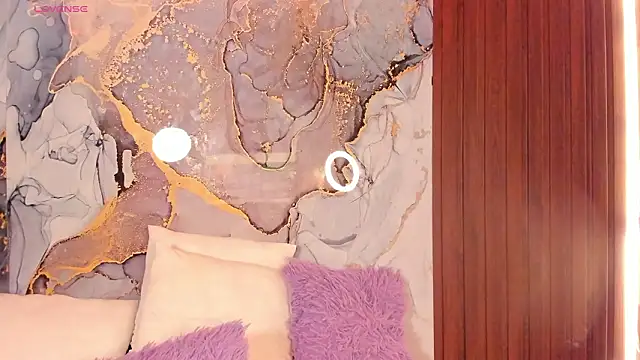 Mey moon online show from February 11, 2026, 12:04 am