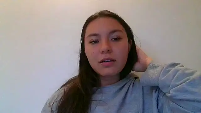  andygirl online show from December 15, 2024, 9:42 pm