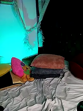 Piafisher1 online show from March 17, 2025, 12:57 pm