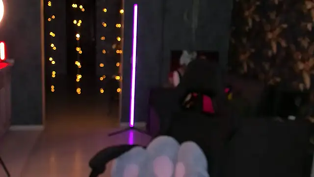 Blckmirrorr online show from January 1, 2025, 12:55 pm