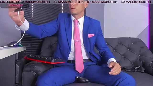 Snapshot of massimo_g chatting on May 4, 2026, 12:56 pm massimo g online show from May 4, 2026, 12:56 pm