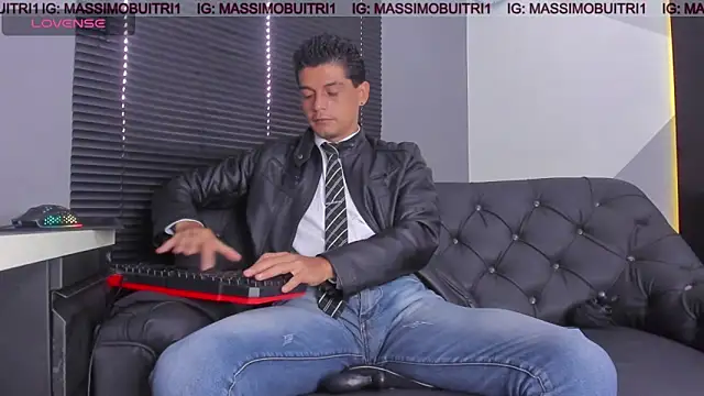 Snapshot of massimo_g chatting on May 13, 2026, 12:35 pm massimo g online show from May 13, 2026, 12:35 pm