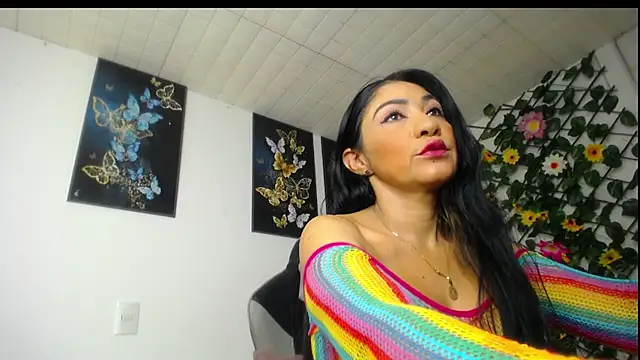 Snapshot of luzcastillo07 chatting on February 27, 2026, 8:47 am luzcastillo07 online show from February 27, 2026, 8:47 am