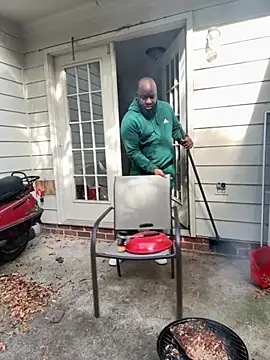 africandickxxl online show from November 15, 2025, 5:20 pm