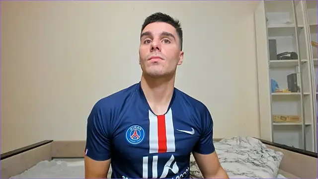 Snapshot of sam_huston chatting on December 16, 2024, 9:09 pm sam huston online show from December 16, 2024, 9:09 pm