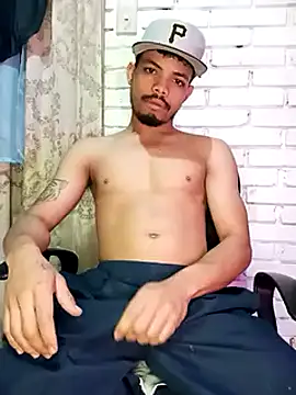 danidiazto2023 online show from January 27, 2025, 9:44 pm