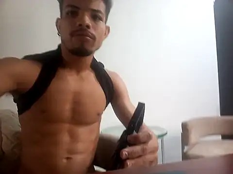 danidiazto2023 online show from October 30, 2025, 7:36 pm