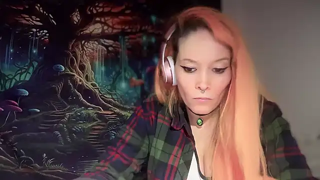 Snapshot of FRRANNKIE chatting on January 17, 2026, 8:56 pm FRRANNKIE online show from January 17, 2026, 8:56 pm